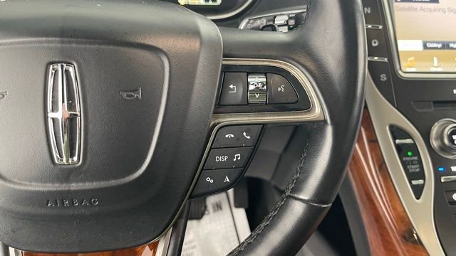 Used 2019 Lincoln Nautilus Reserve w/ Driver Assistance Package image 38