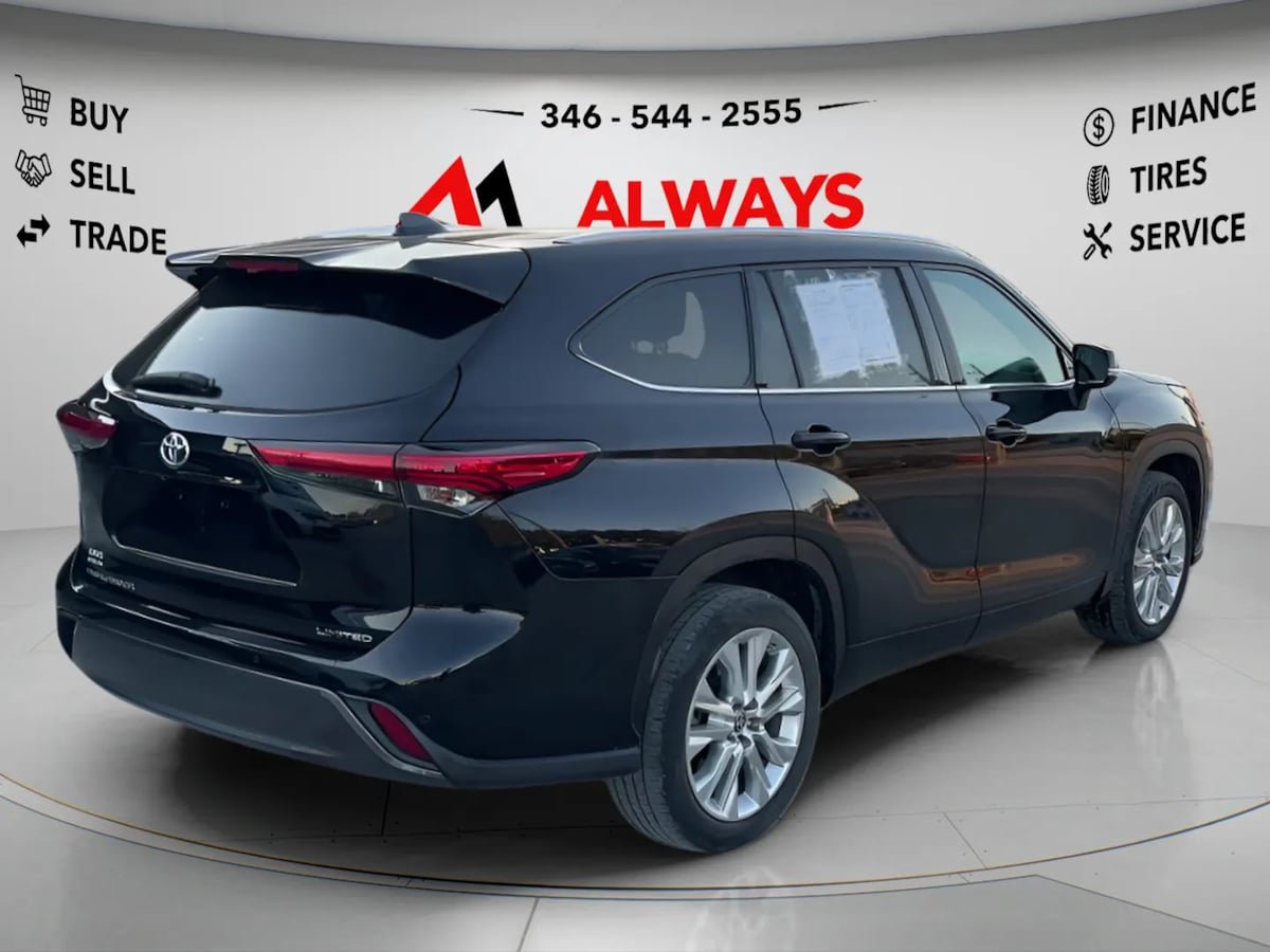 Used 2021 Toyota Highlander Limited FWD image 5