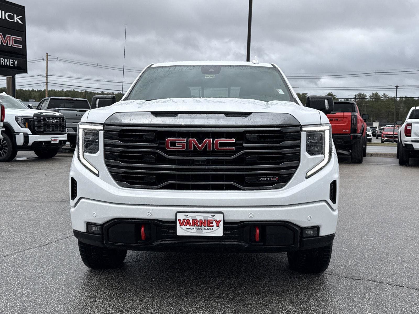 Used 2024 GMC Sierra 1500 AT4 w/ Technology Package image 2