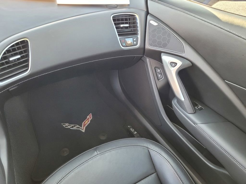 Used 2017 Chevrolet Corvette Grand Sport RWD image 11
