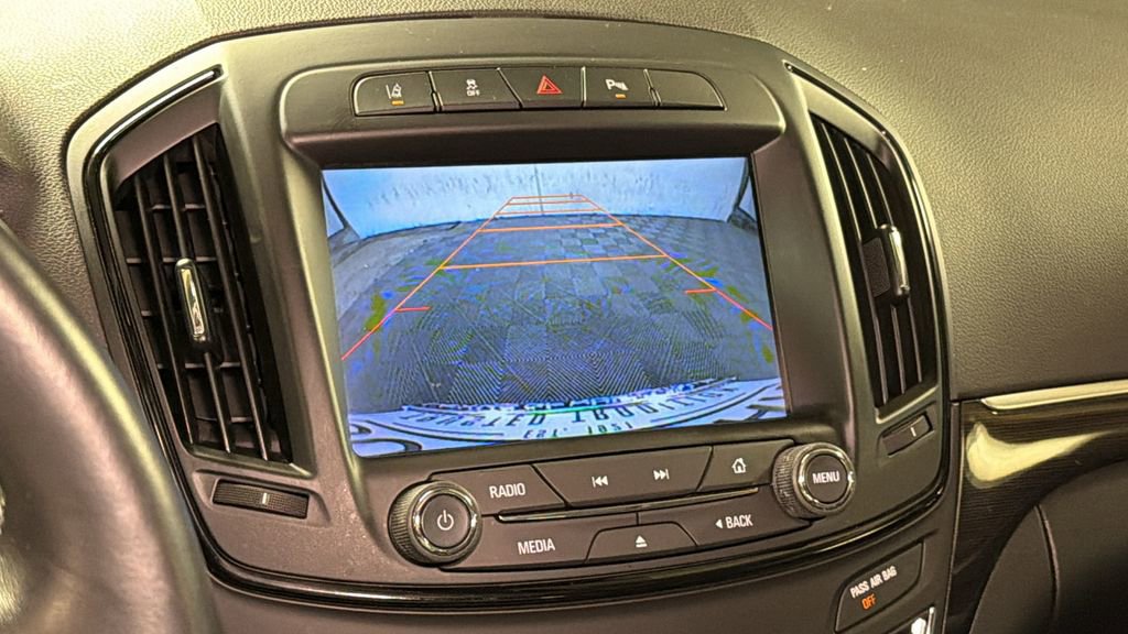 Used 2014 Buick Regal Premium w/ Driver Confidence Package #2 image 24