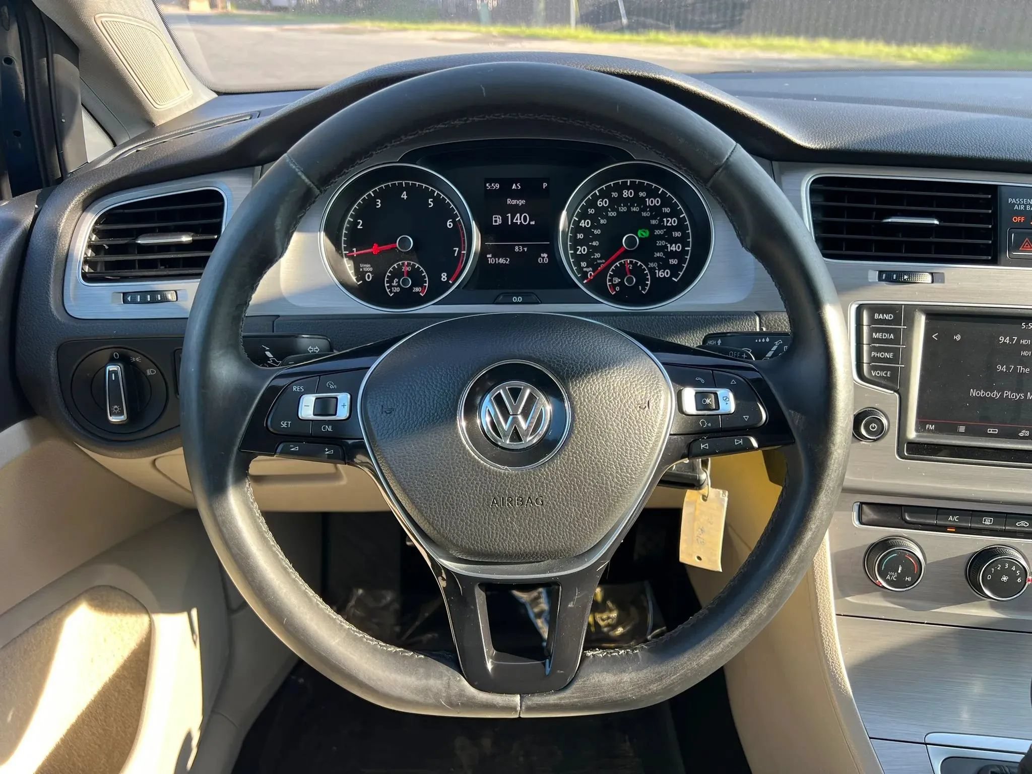 Used 2016 Volkswagen Golf Limited Edition FWD image 21