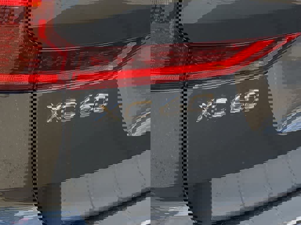 New 2026 Volvo XC60 B5 Plus w/ Protection Package Premier image 12