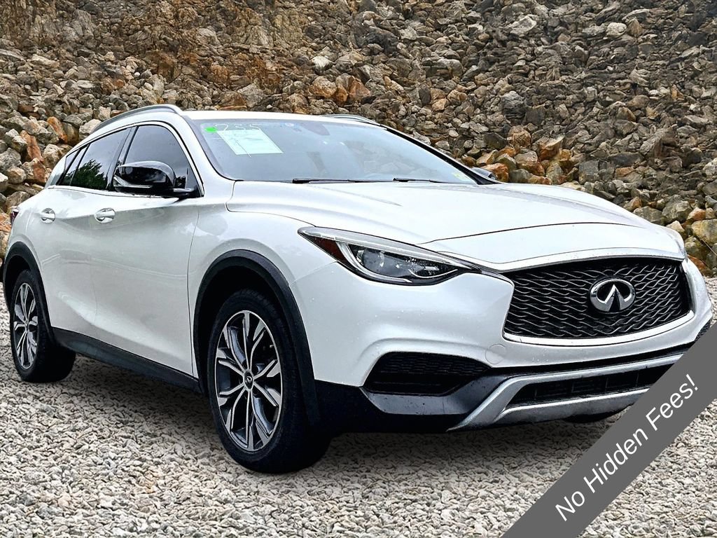 Used 2018 INFINITI QX30 AWD image 9