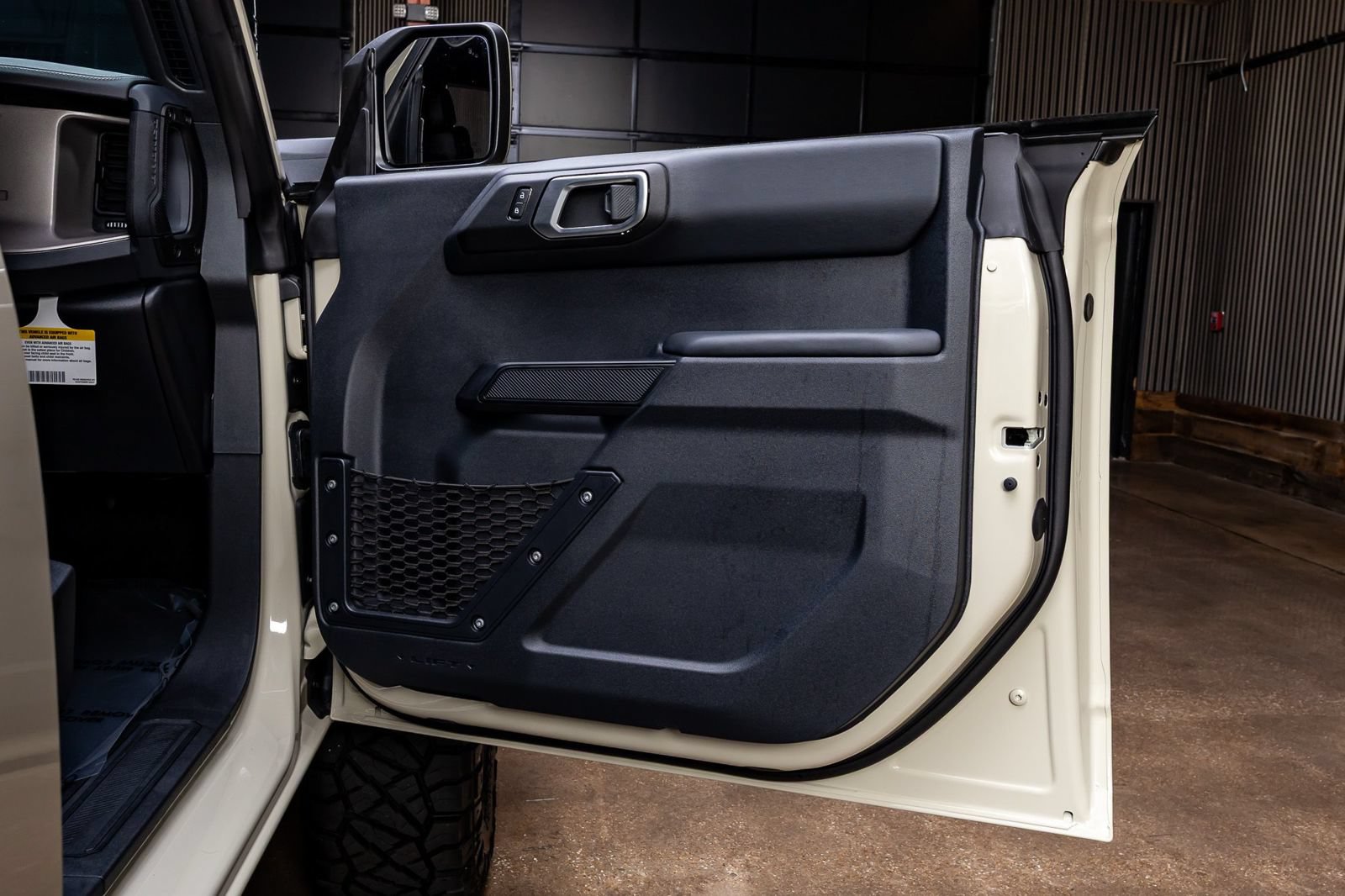 Used 2026 Ford Bronco Outer Banks AWD/4WD image 36