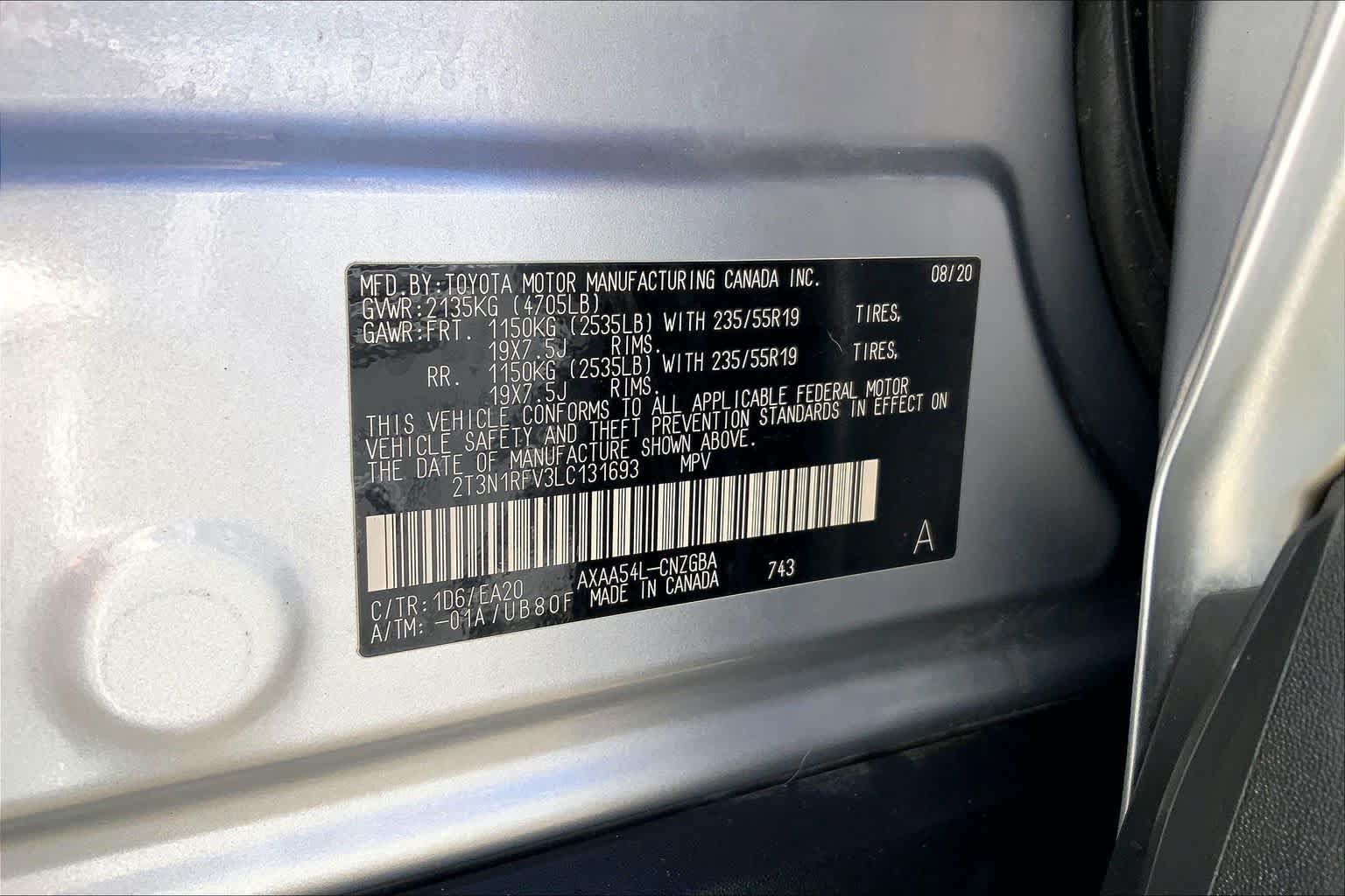 Used 2020 Toyota RAV4 Limited AWD/4WD image 34