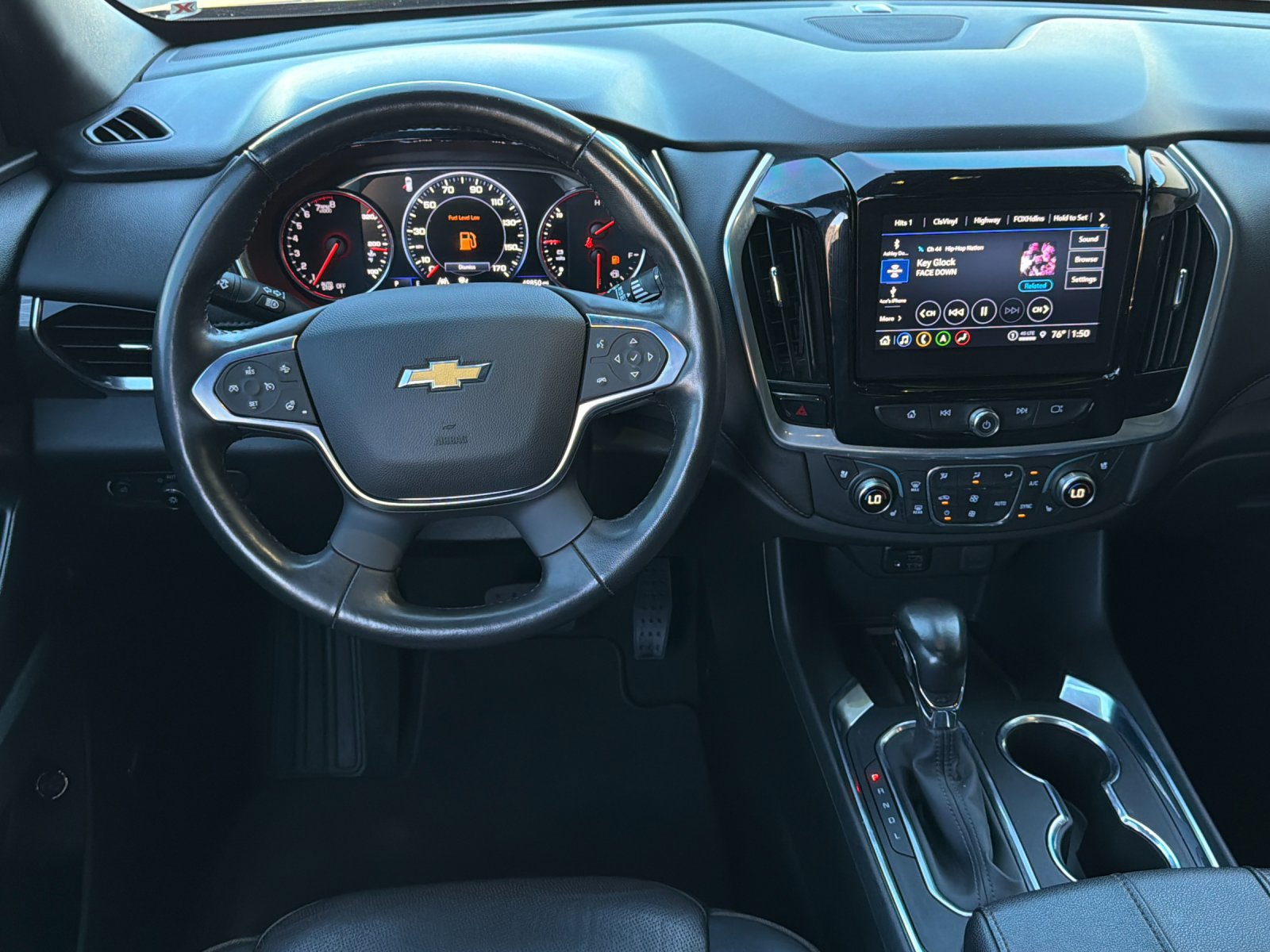 Used 2022 Chevrolet Traverse High Country w/ LPO, 'HIT The Road' Package FWD image 14
