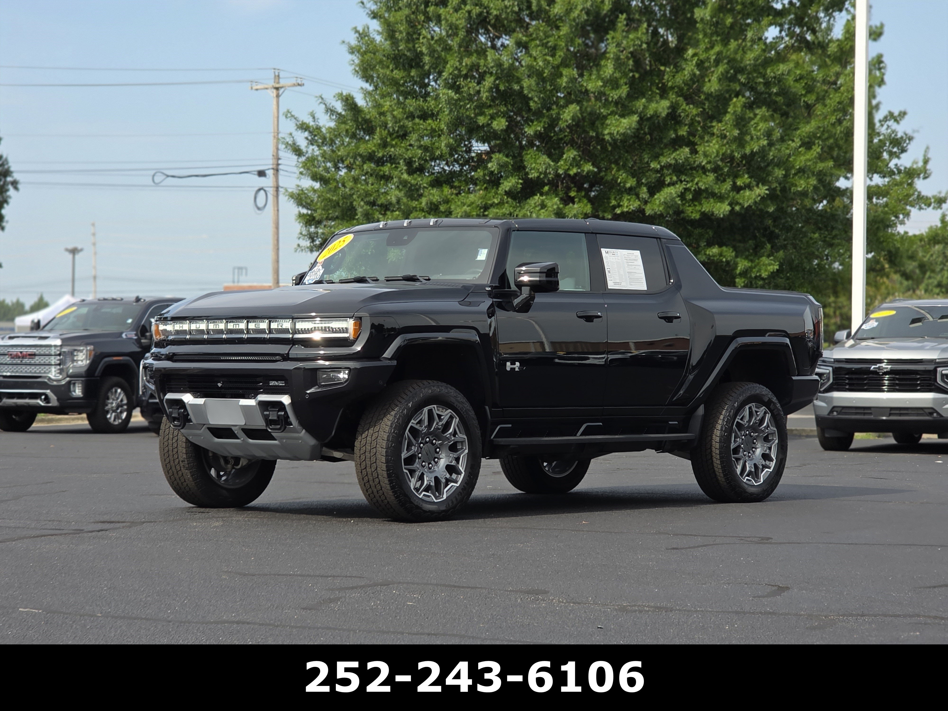 Used 2025 GMC Hummer EV 3X AWD/4WD image 3