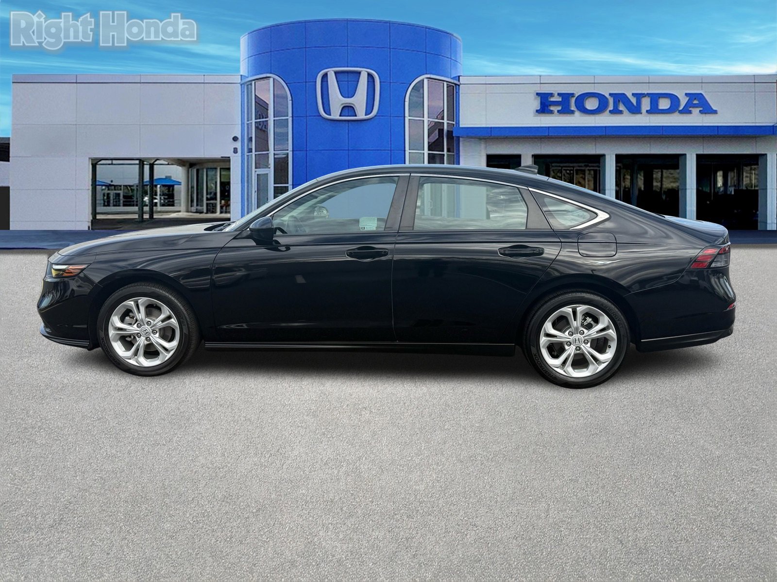 Used 2024 Honda Accord LX image 3