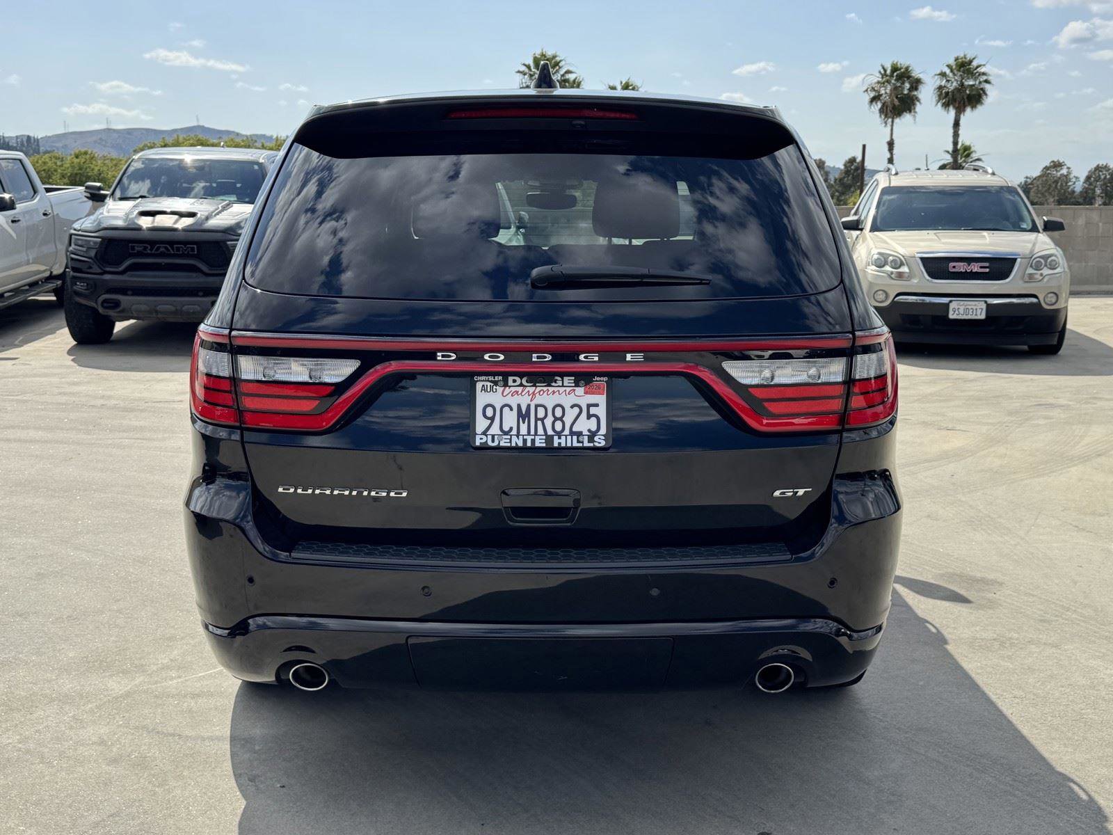 Used 2022 Dodge Durango GT RWD image 3
