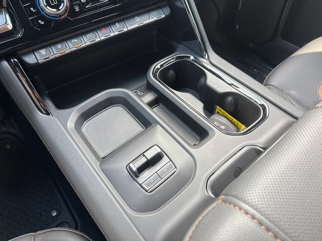Used 2025 GMC Sierra 2500 AT4 w/ Max Trailering Package AWD/4WD image 31