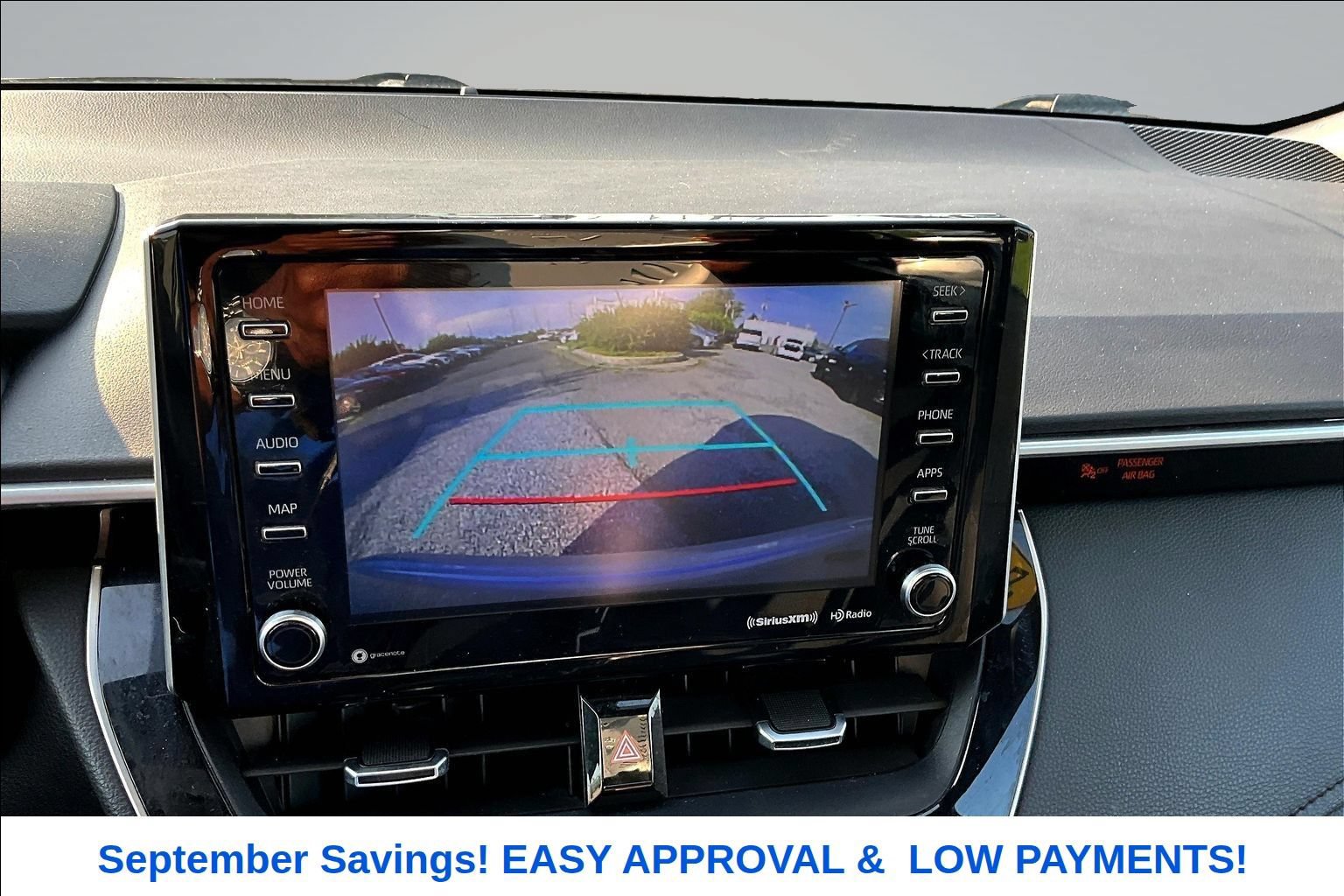 Used 2021 Toyota Corolla SE w/ SE Premium Package FWD image 12