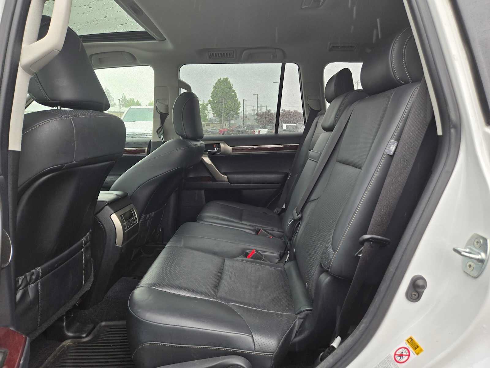 Used 2019 Lexus GX 460 Luxury AWD/4WD image 19