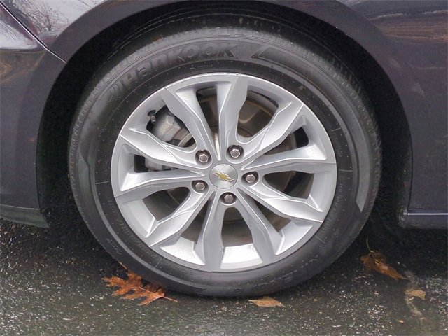 Used 2022 Chevrolet Malibu LT image 32