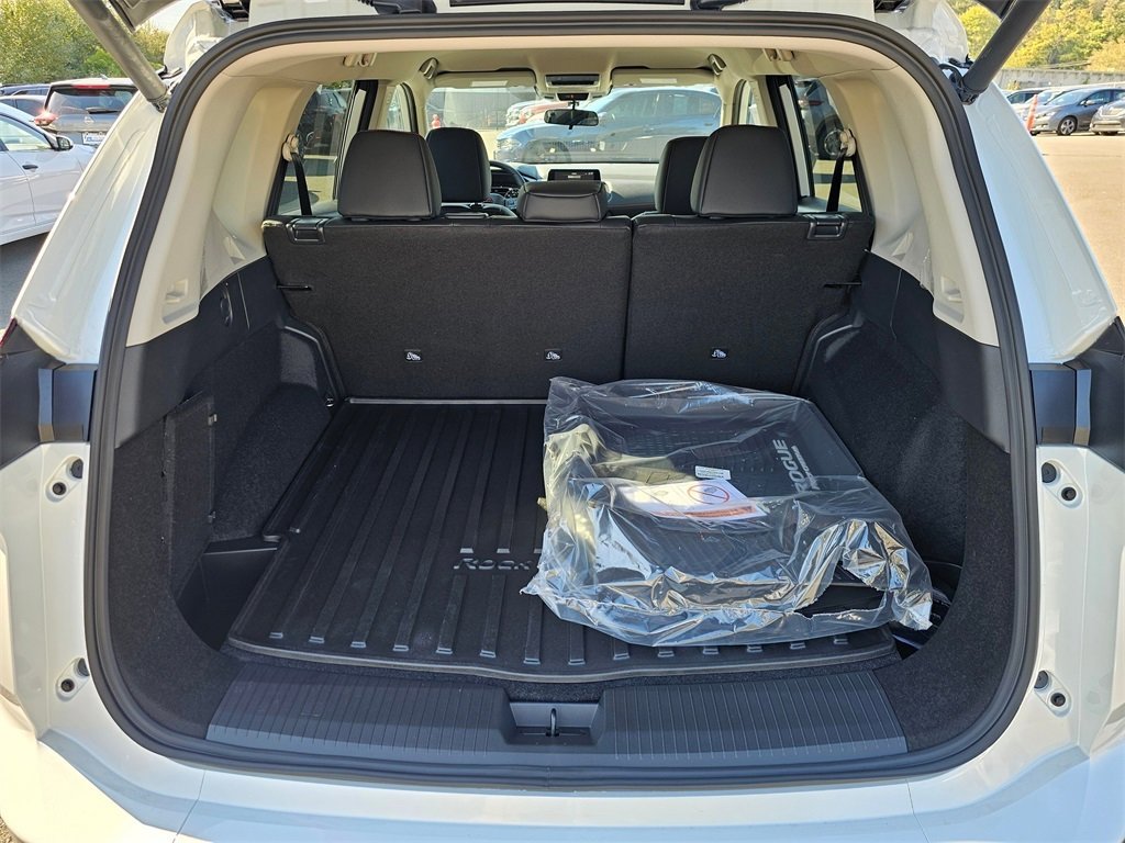 New 2026 Nissan Rogue SV image 20
