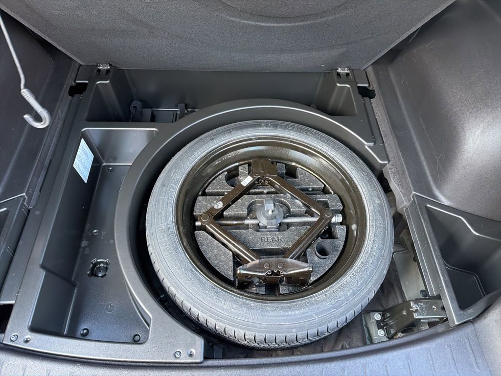 Used 2021 Chevrolet Blazer LT image 46