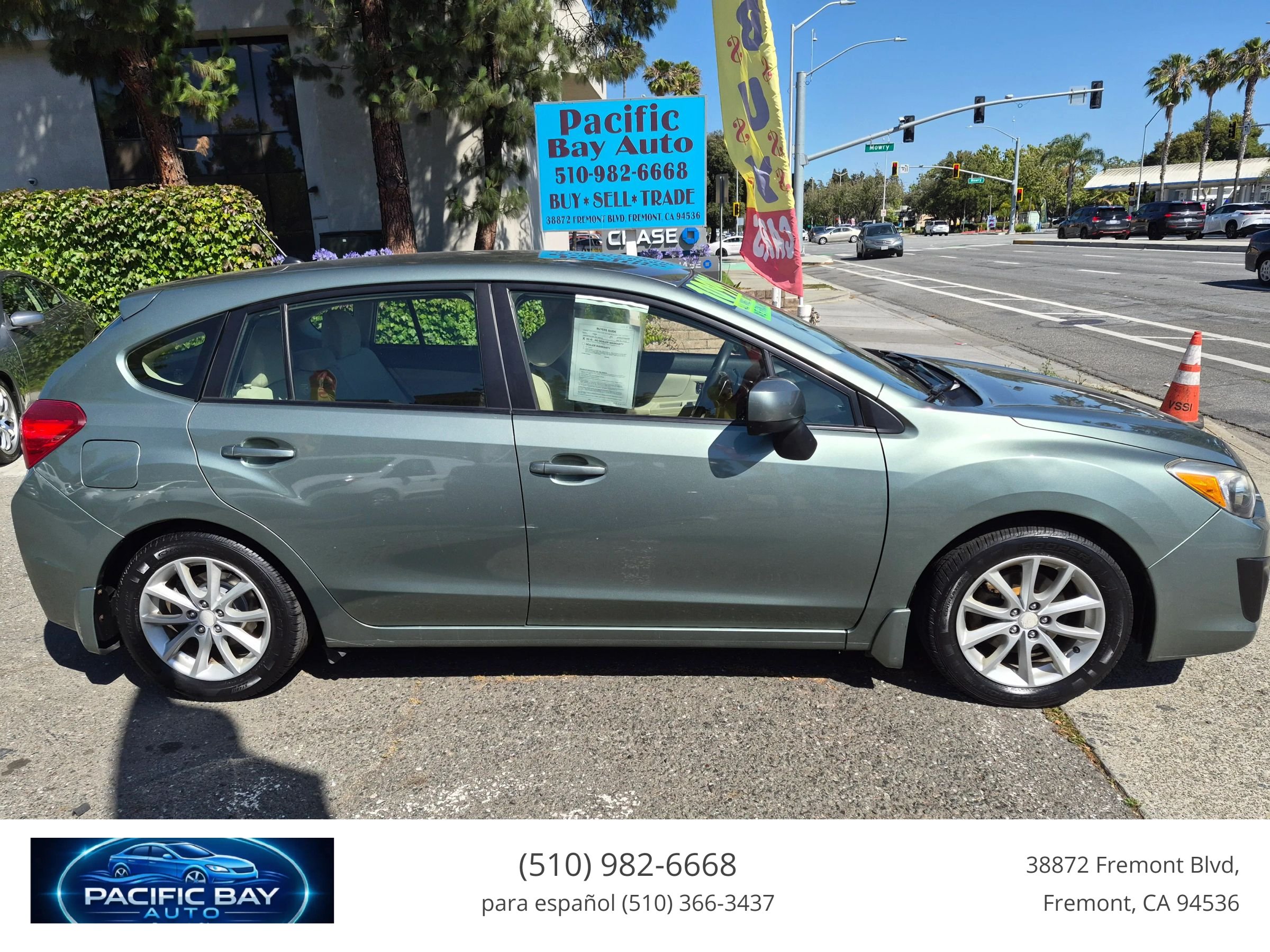 Used 2014 Subaru Impreza 2.0i Premium w/ All-Weather Package w/CVT AWD/4WD image 8
