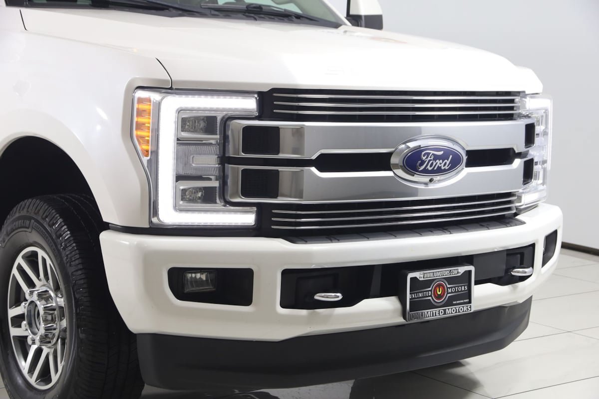 Used 2019 Ford F350 Limited AWD/4WD image 42