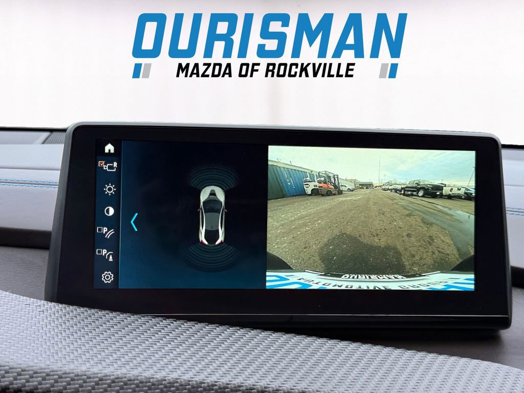 Used 2019 BMW i8 Coupe image 14