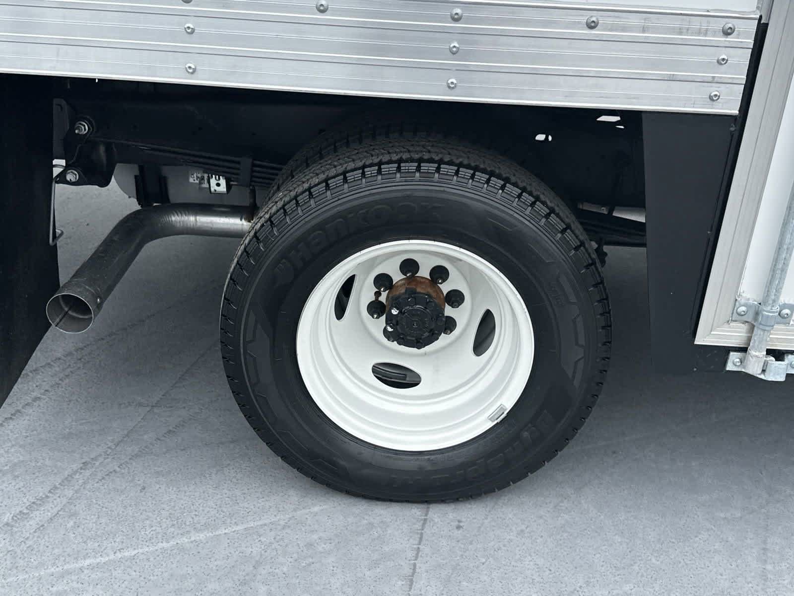 New 2025 Ford E-350 and Econoline 350 Super Duty w/ Power Equipment Group RWD image 30