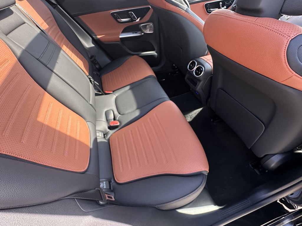 New 2026 Mercedes-Benz GLC 300 4MATIC image 18