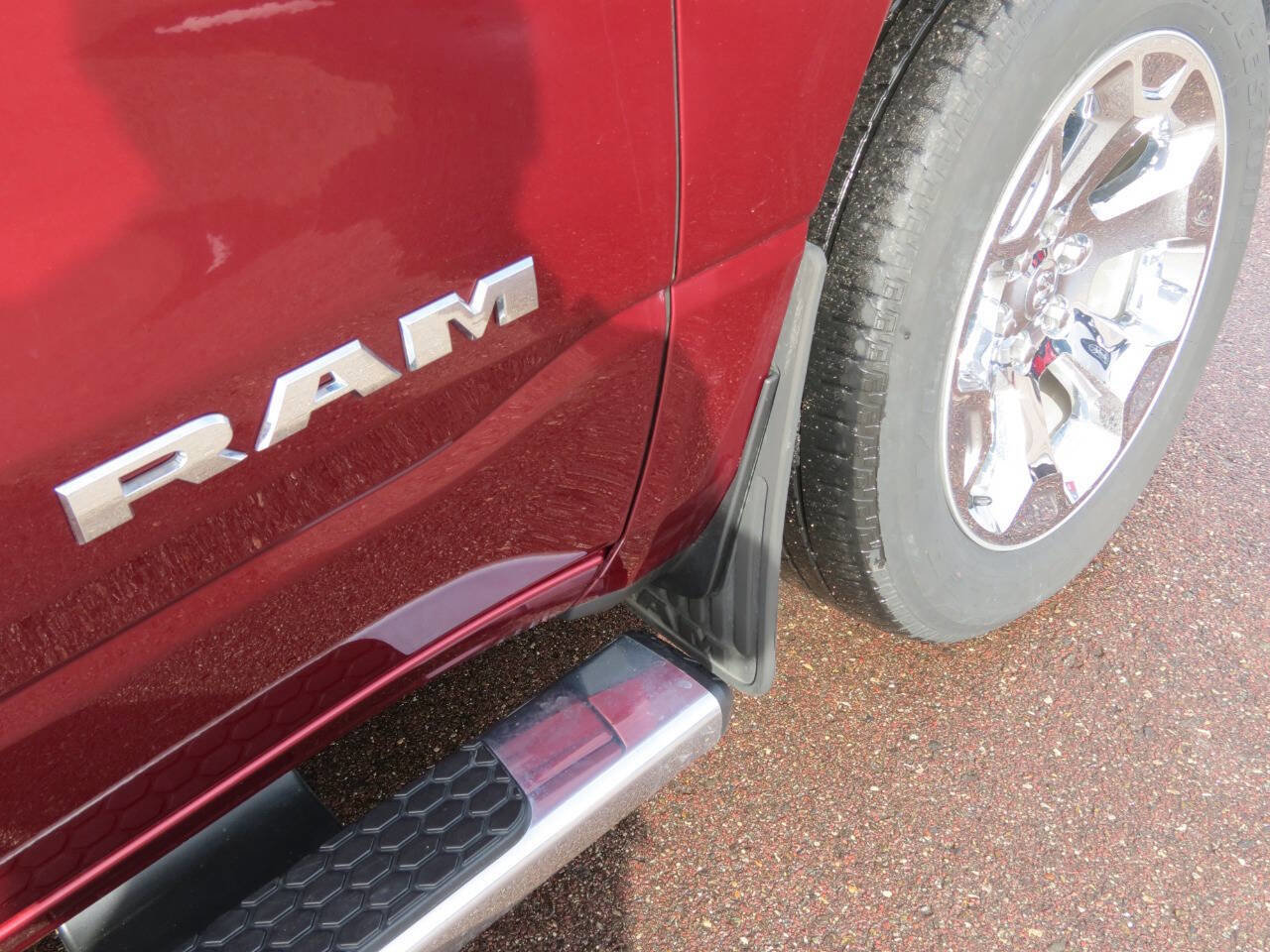 Used 2021 RAM 1500 Big Horn image 8