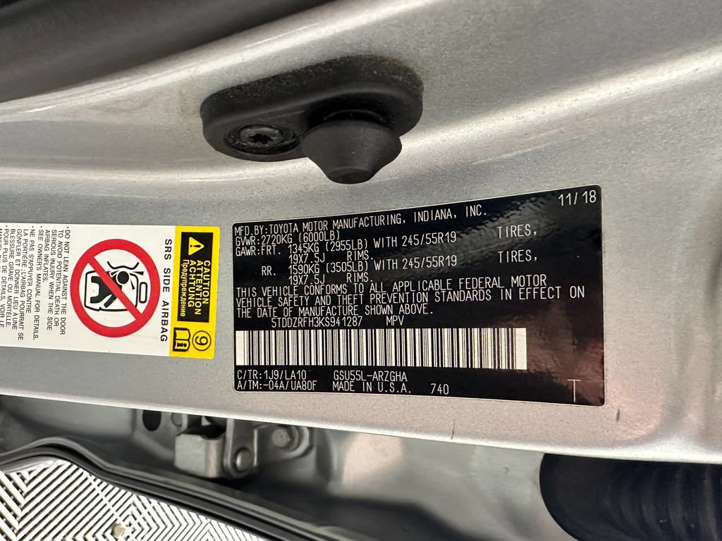 Used 2019 Toyota Highlander Limited w/ Carpet Mat Package (TMS) AWD/4WD image 44