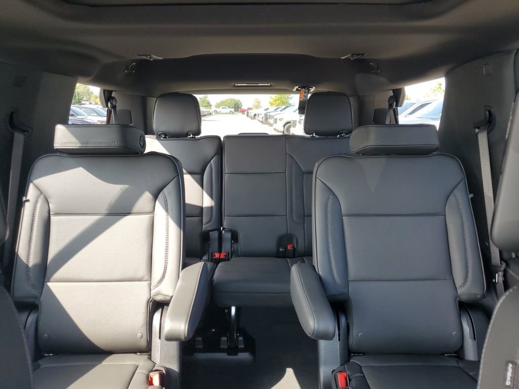 New 2026 GMC Yukon Denali w/ Denali Reserve Package image 47