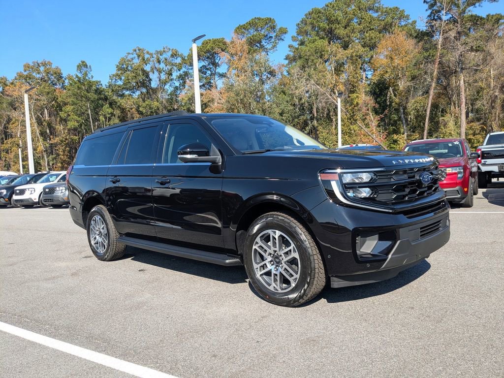 New 2025 Ford Expedition Max Active AWD/4WD image 2