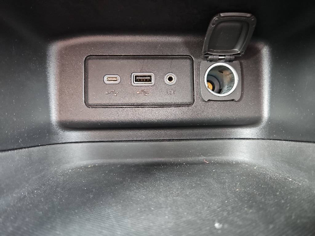 Used 2019 Chevrolet Equinox LT FWD image 26