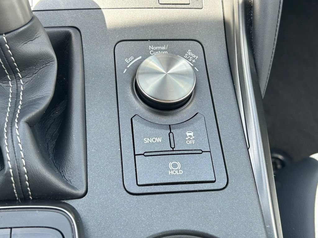 Used 2023 Lexus IS 500 RWD image 28