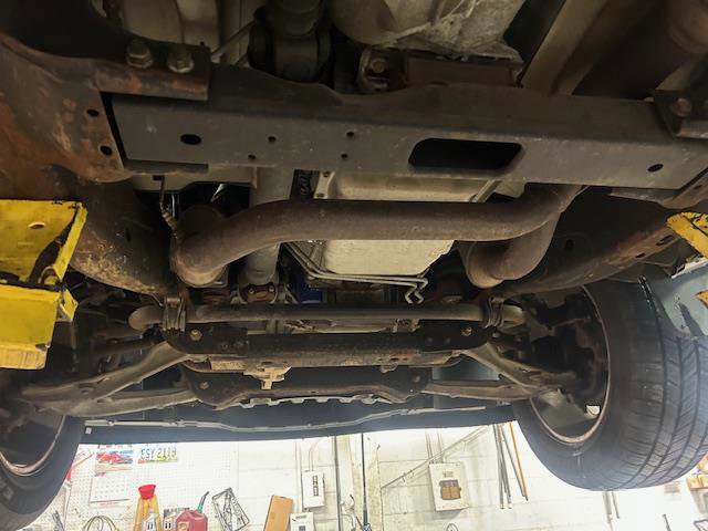 Used 2013 Chevrolet Avalanche LTZ AWD/4WD image 24