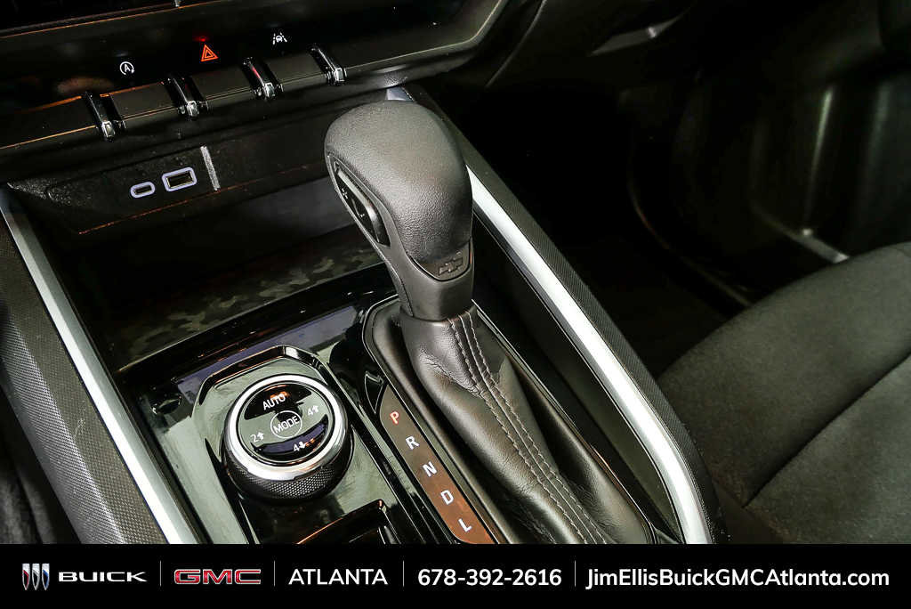 Used 2024 Chevrolet Colorado Trail Boss w/ Technology Package image 15