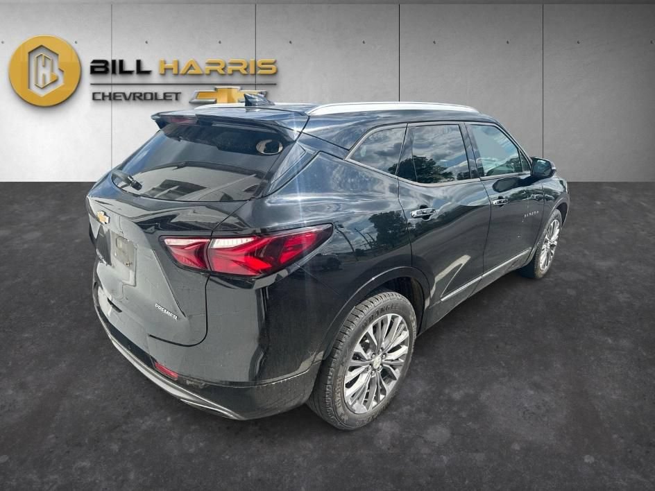 Used 2020 Chevrolet Blazer Premier w/ Driver Confidence II Package AWD/4WD image 2