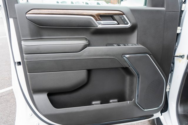 Used 2024 GMC Sierra 1500 Elevation image 16