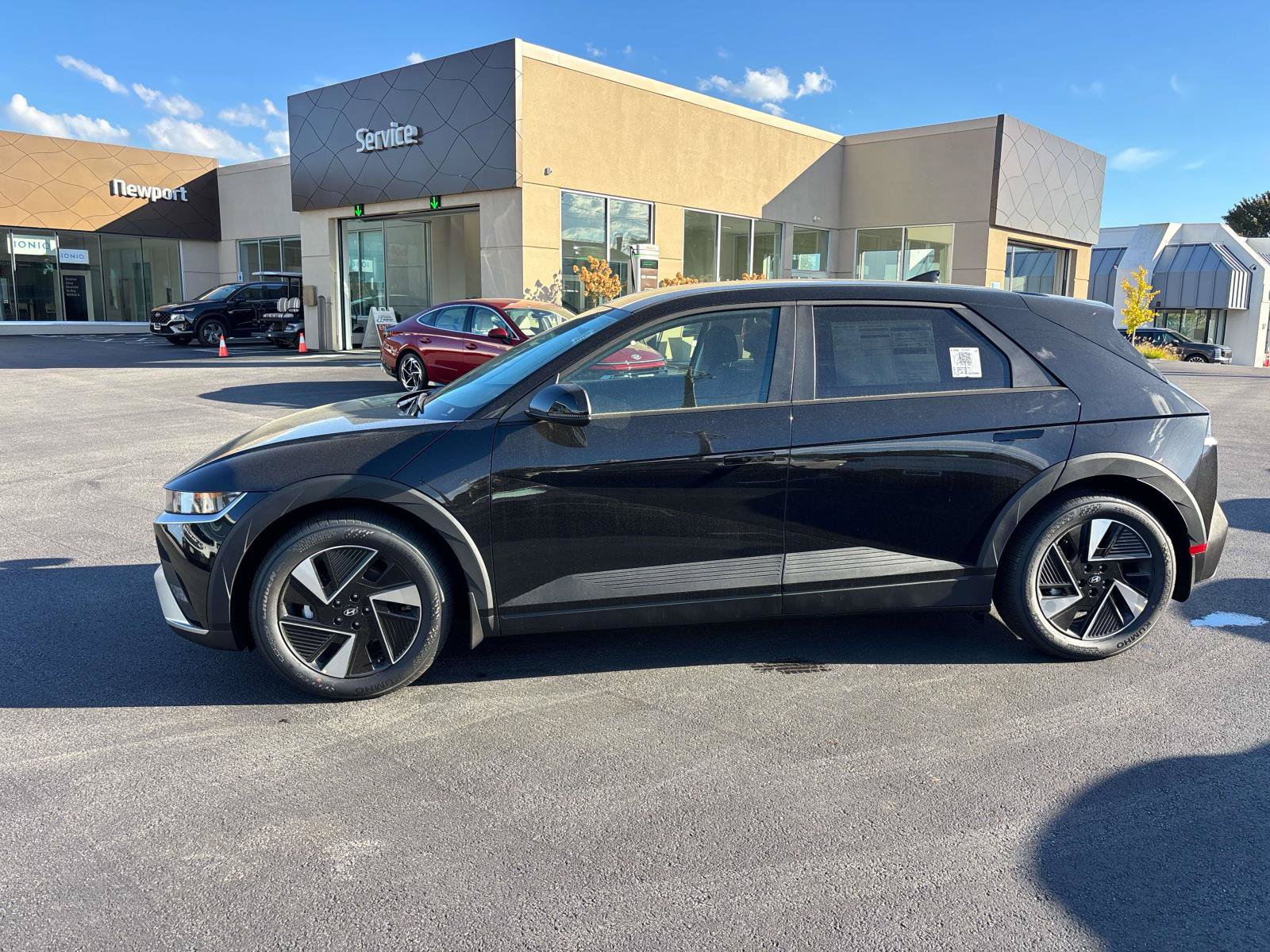 New 2027 Hyundai Ioniq 5 SE AWD/4WD image 2