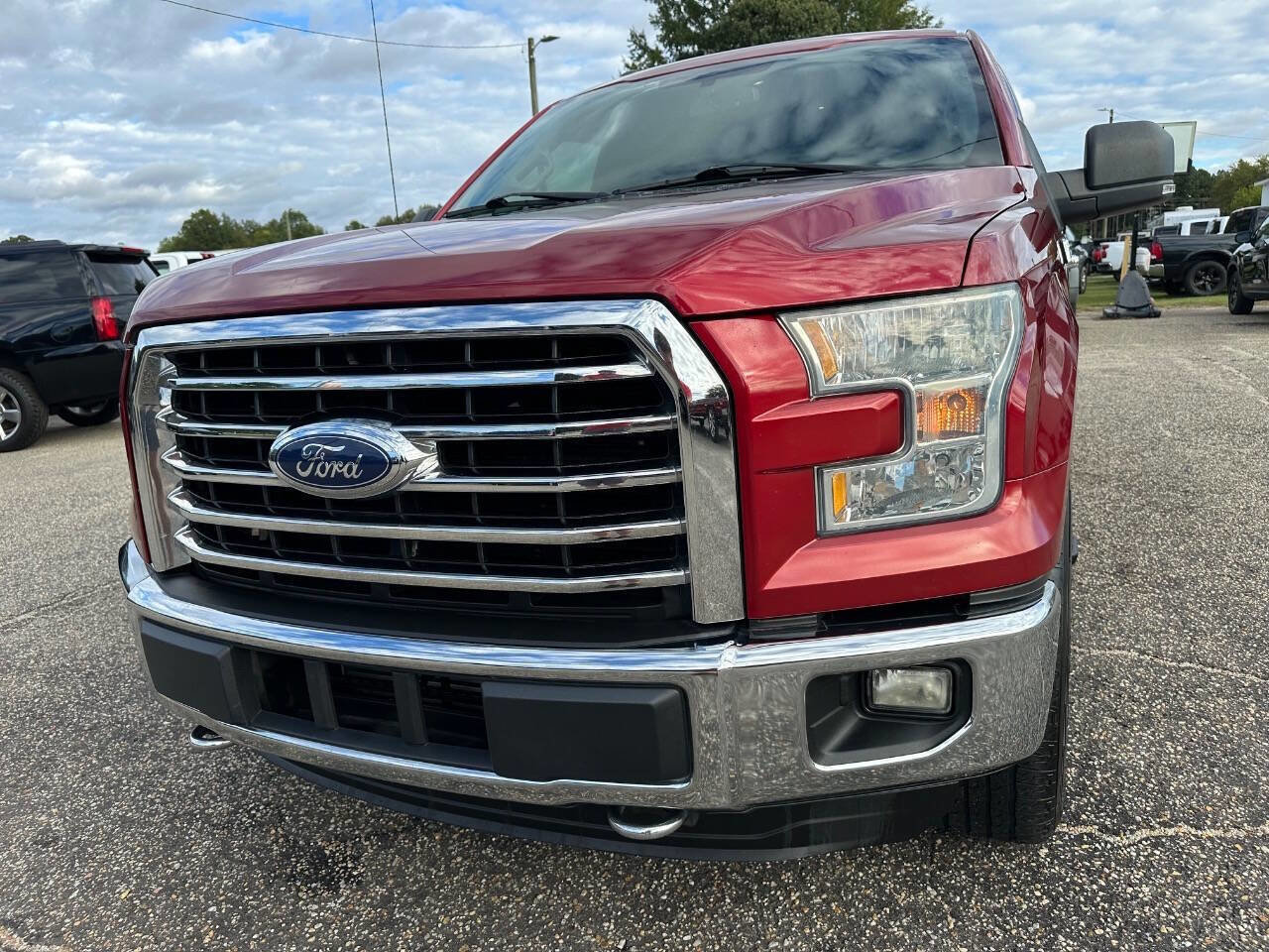 Used 2015 Ford F150 XLT w/ Equipment Group 301A Mid image 8