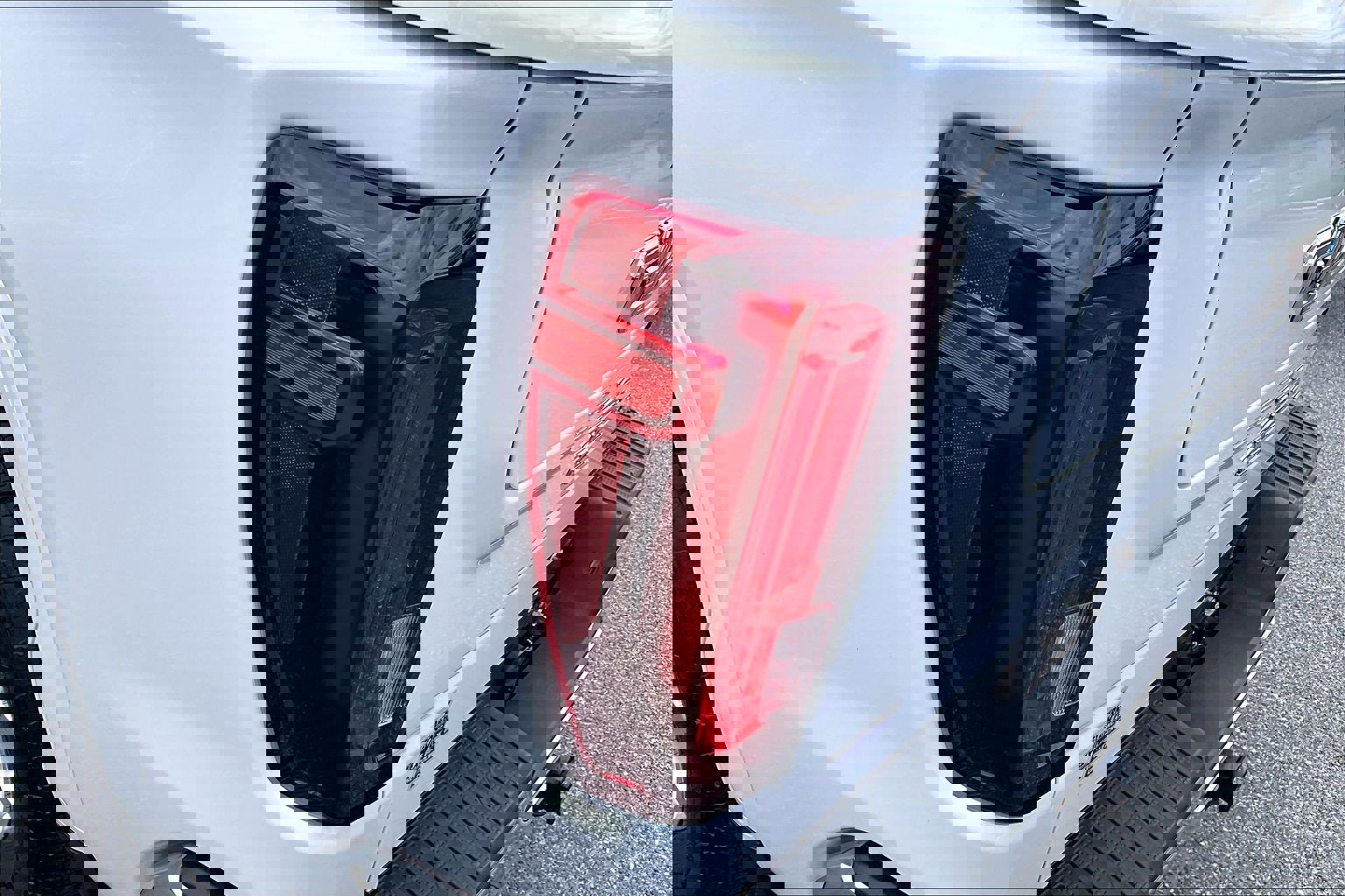 Used 2021 GMC Sierra 1500 SLT w/ SLT Premium Package image 34