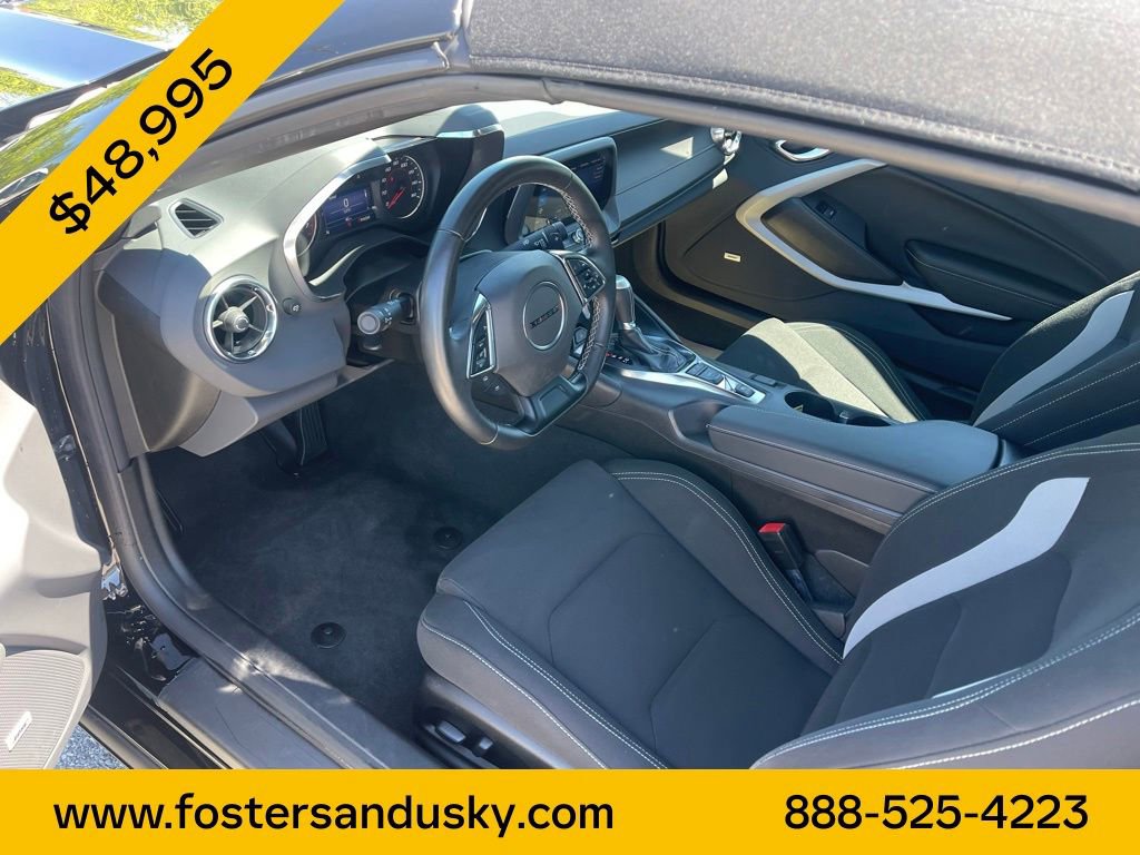 Used 2023 Chevrolet Camaro LT w/ Technology Package RWD image 13