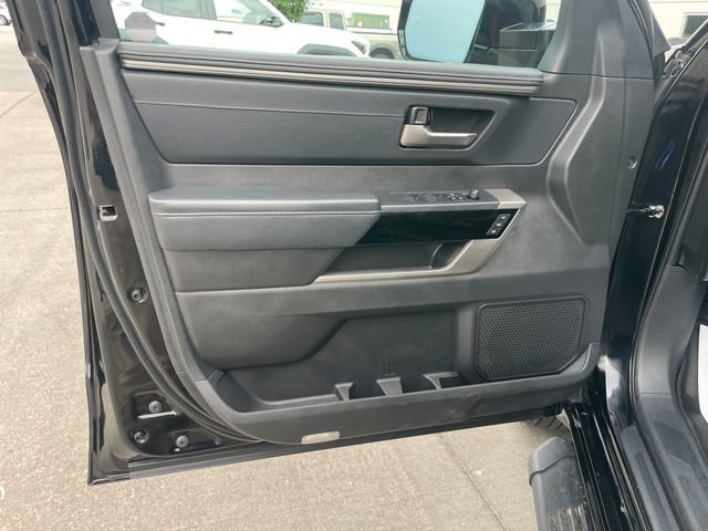 Used 2024 Toyota Tundra Limited AWD/4WD image 11