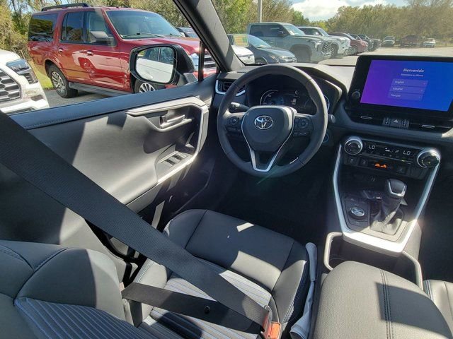 Used 2023 Toyota RAV4 XSE image 7