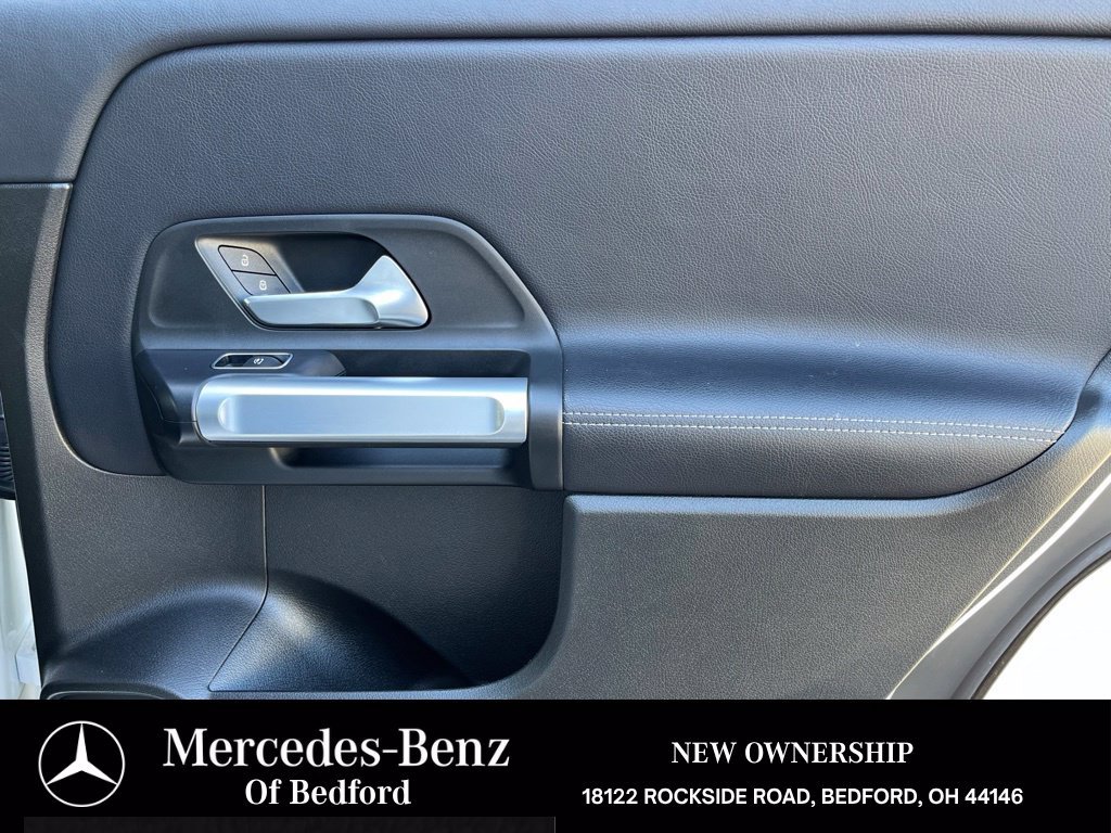 Used 2020 Mercedes-Benz GLB 250 4MATIC image 18