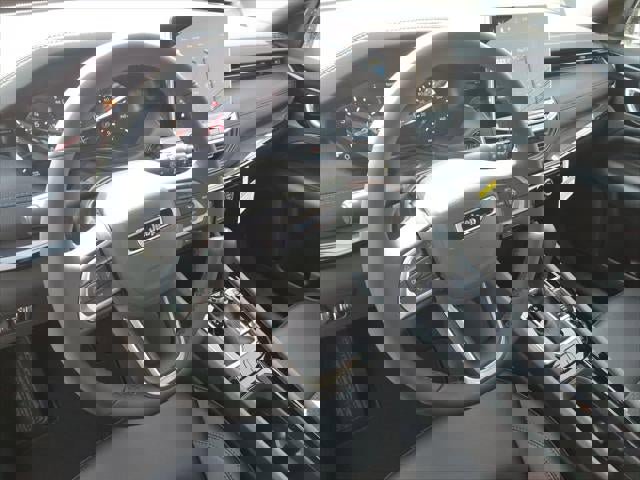 New 2026 Jeep Compass Latitude image 30