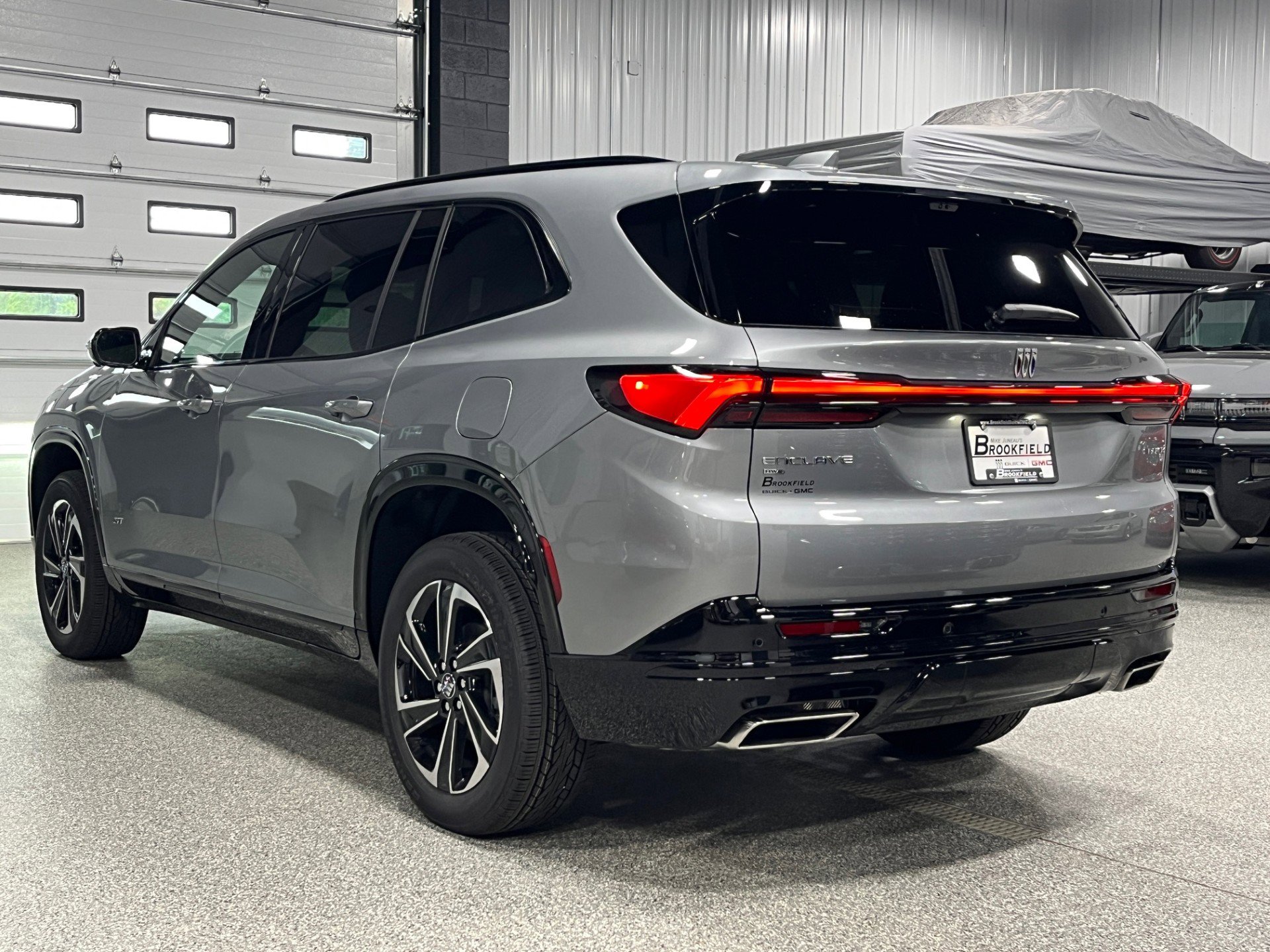 New 2026 Buick Enclave Sport Touring w/ Power Package image 3