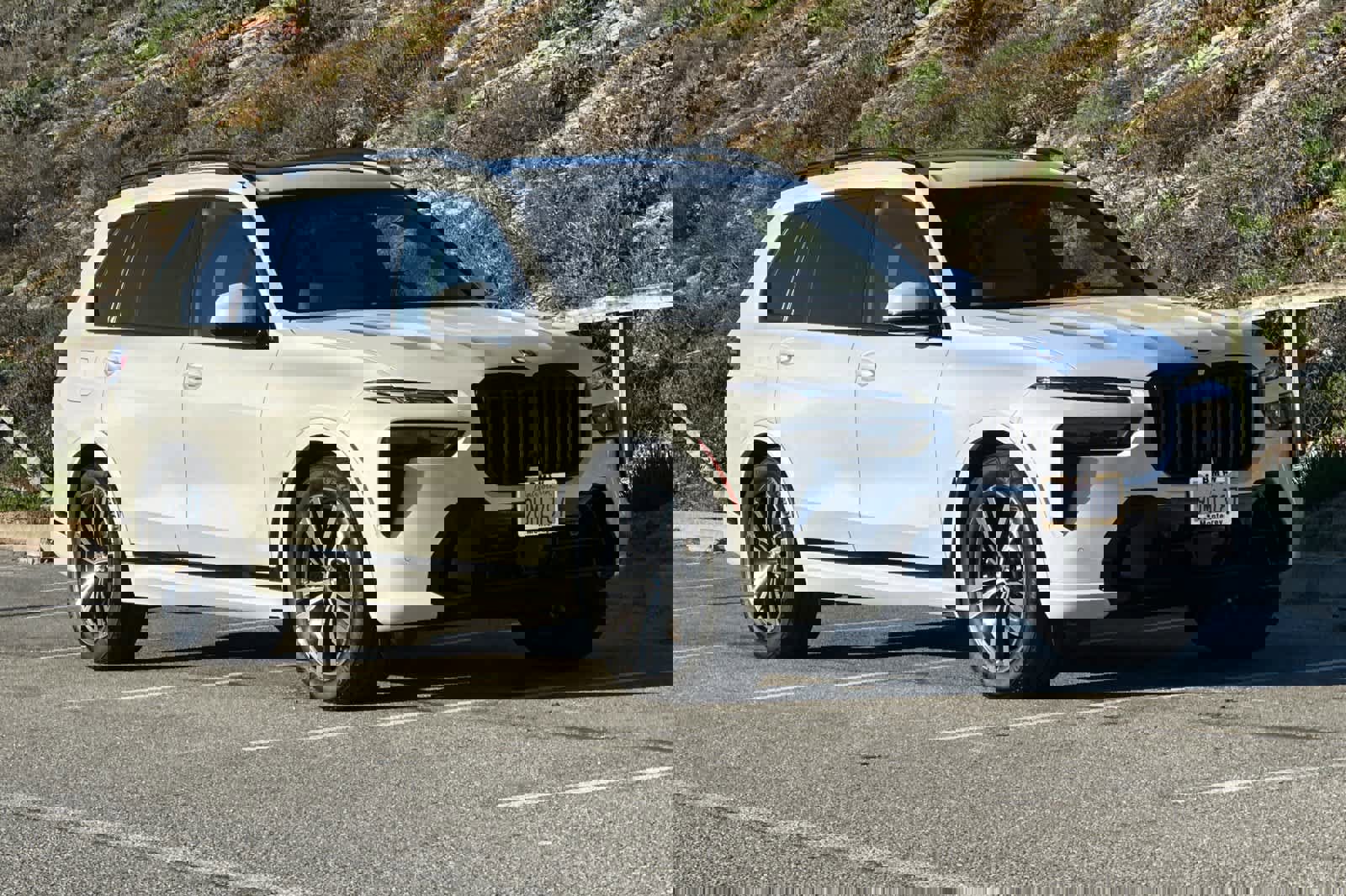 Used 2025 BMW X7 xDrive40i w/ Executive Package image 5