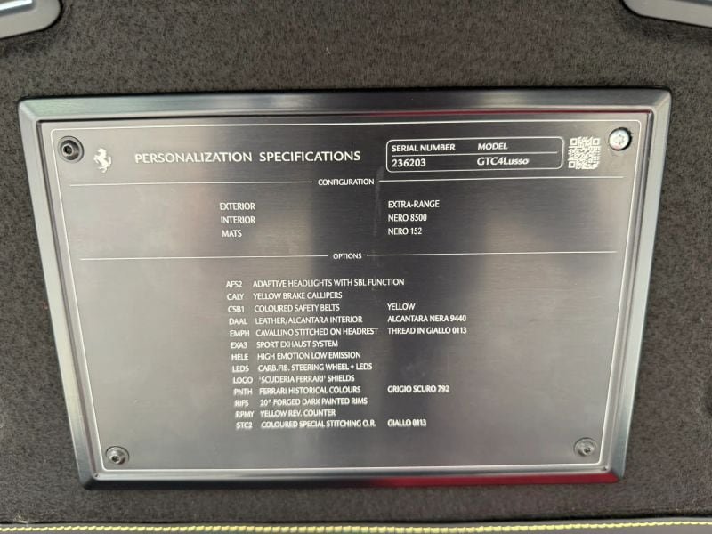 Used 2018 Ferrari GTC4Lusso AWD/4WD image 31