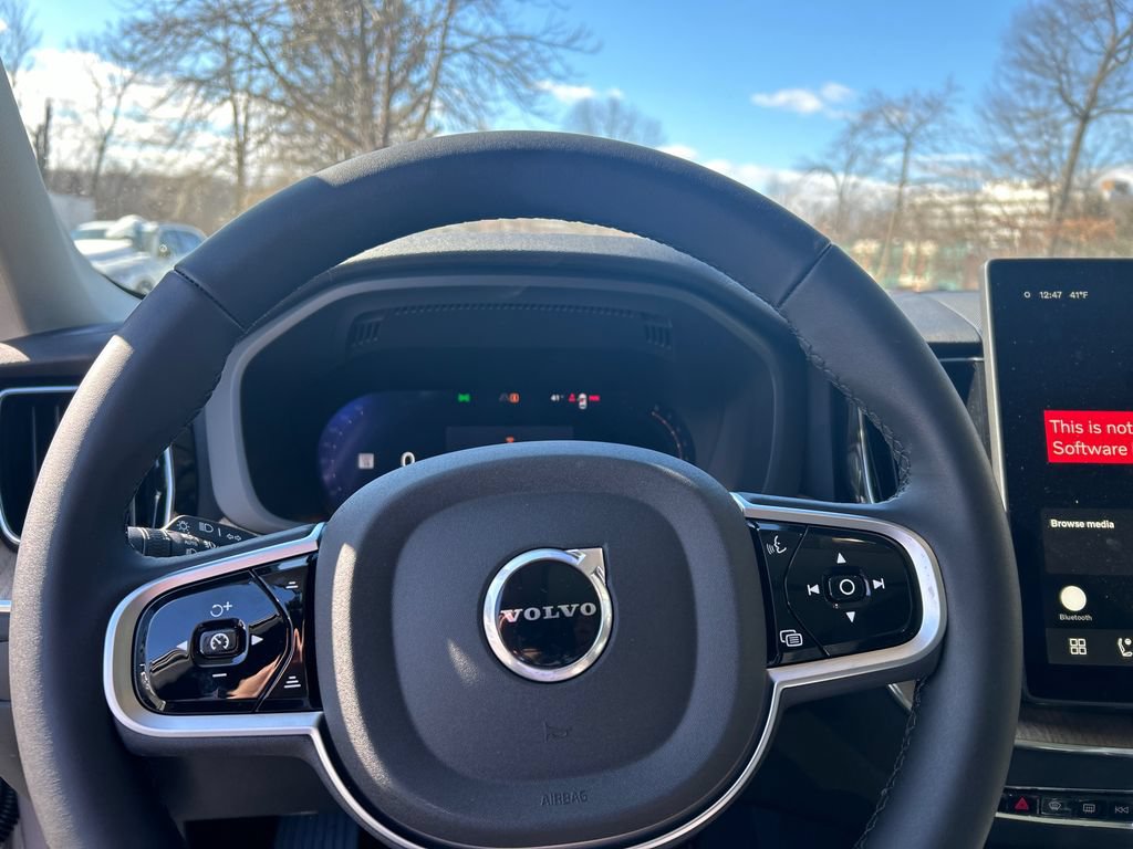 New 2026 Volvo XC60 B5 Plus w/ Protection Package Premier AWD/4WD image 12