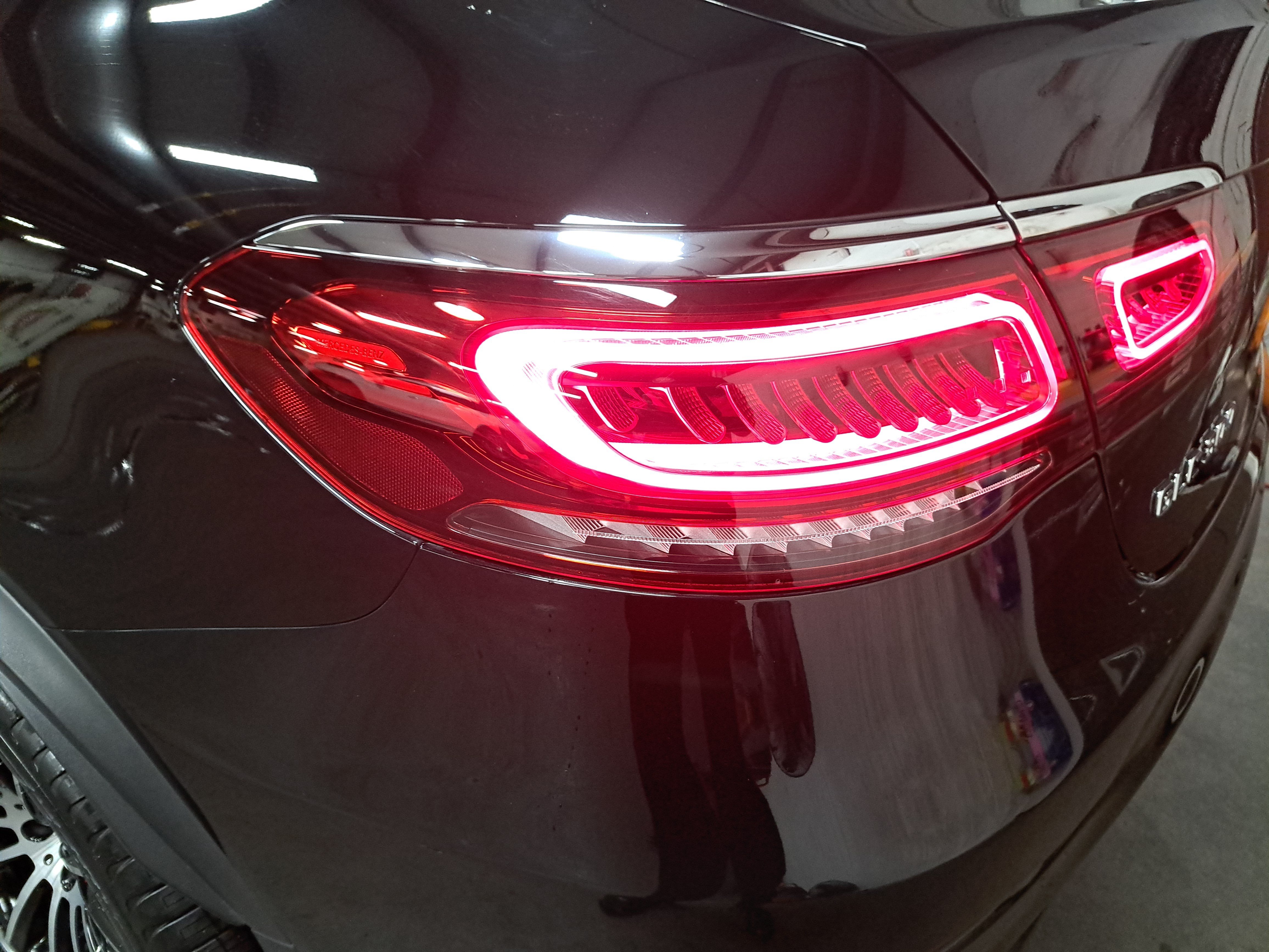 Used 2023 Mercedes-Benz GLC 300 4MATIC Coupe image 36