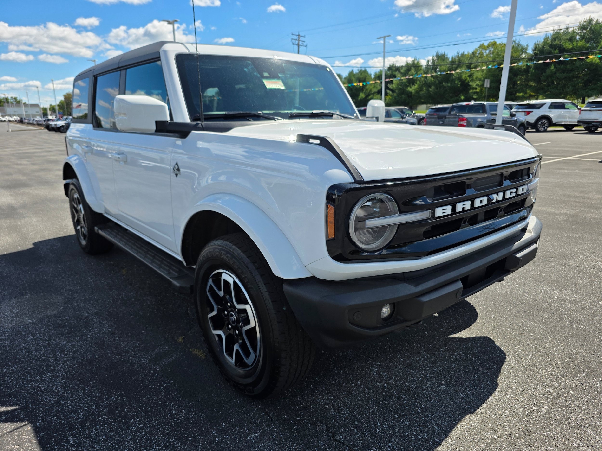 Certified 2023 Ford Bronco Outer Banks AWD/4WD image 7