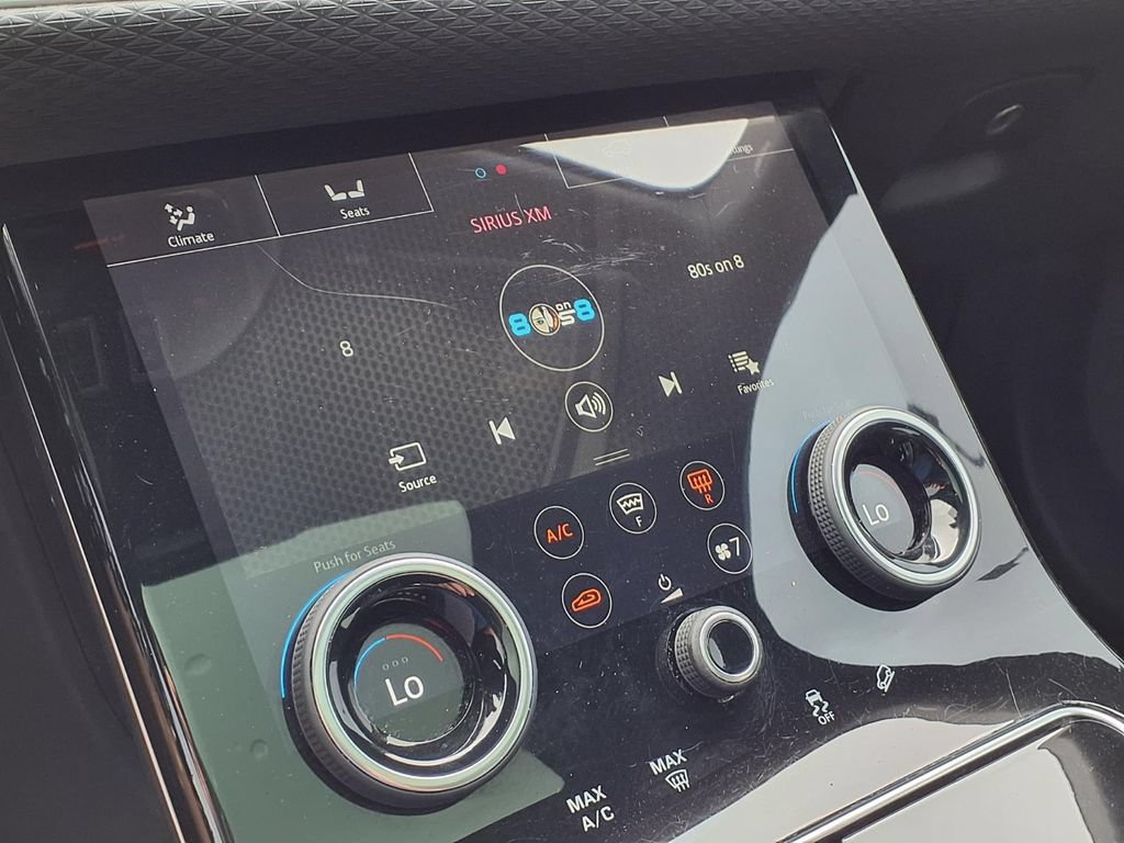 Used 2019 Land Rover Range Rover Velar R-Dynamic SE AWD/4WD image 23